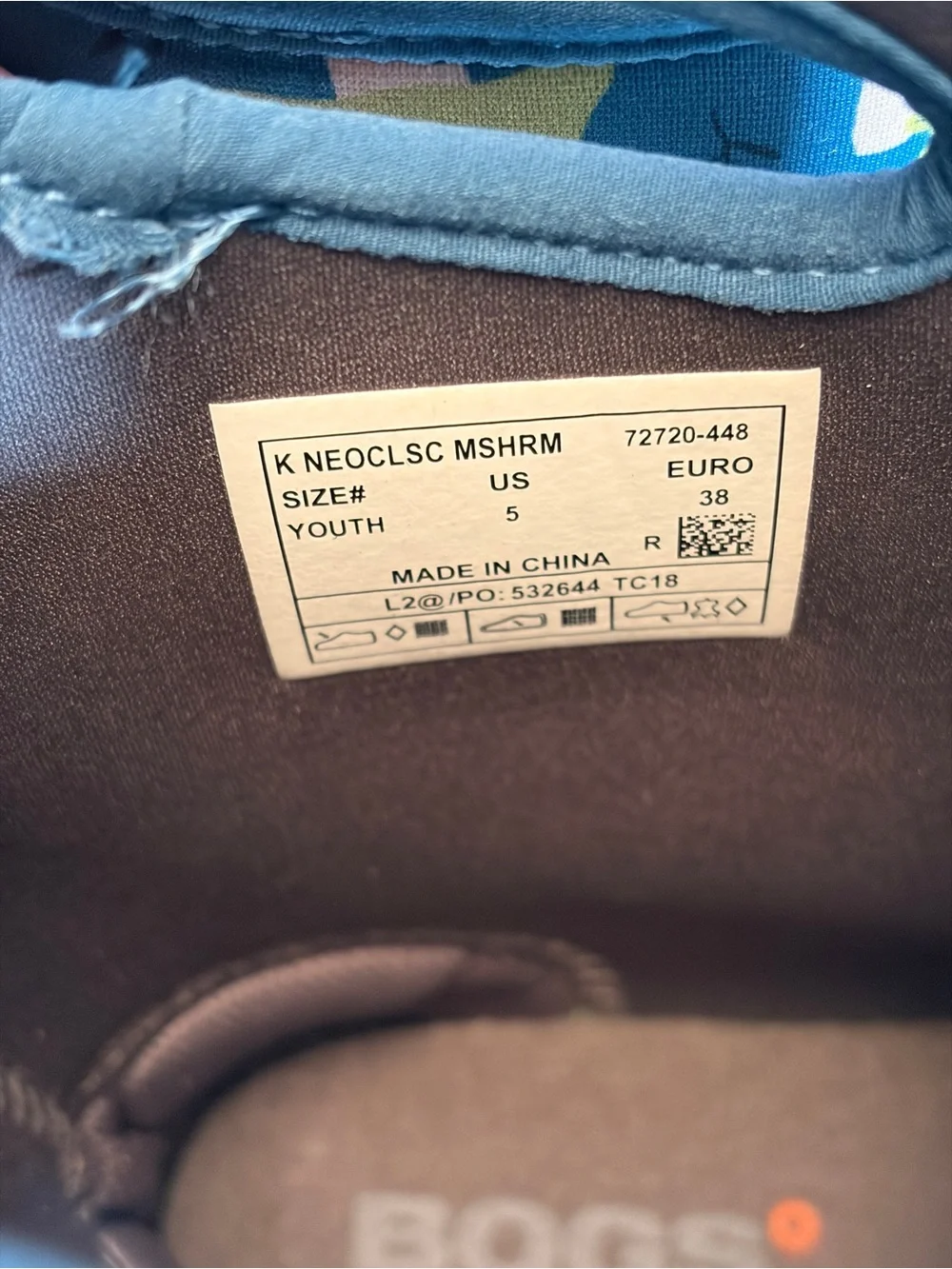 BOGS Kids Neo Classic Mushrooms boots Kids size 5